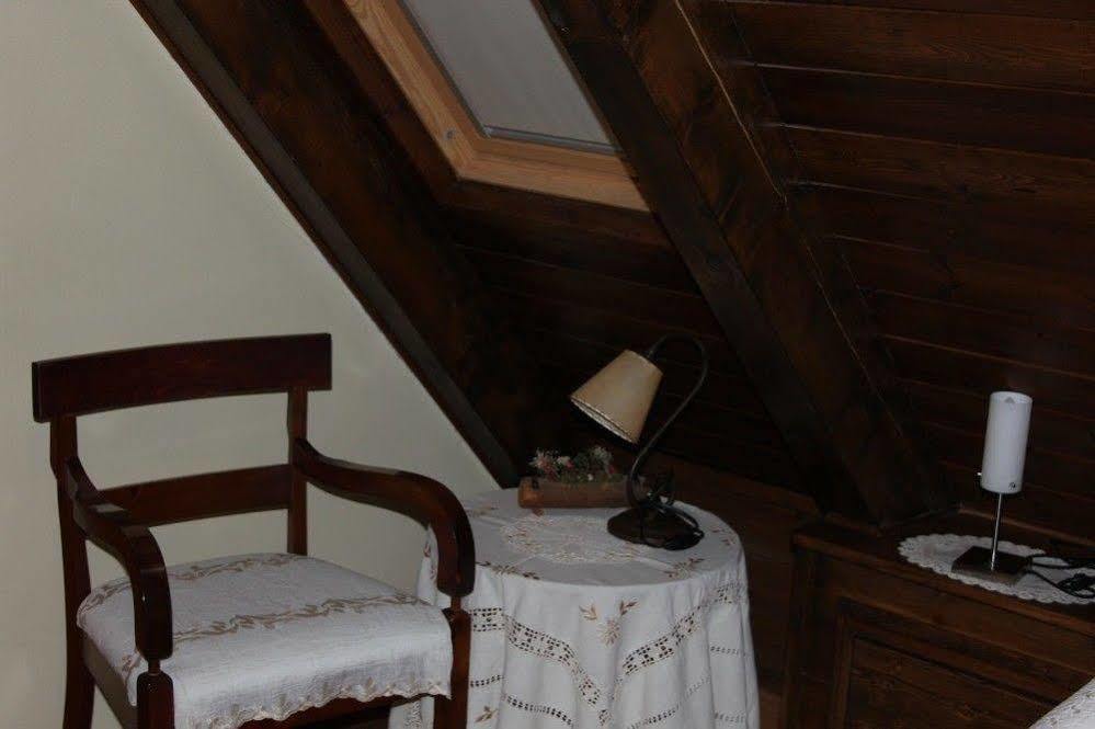 Hostal Aiguamog Salardú Eksteriør bilde