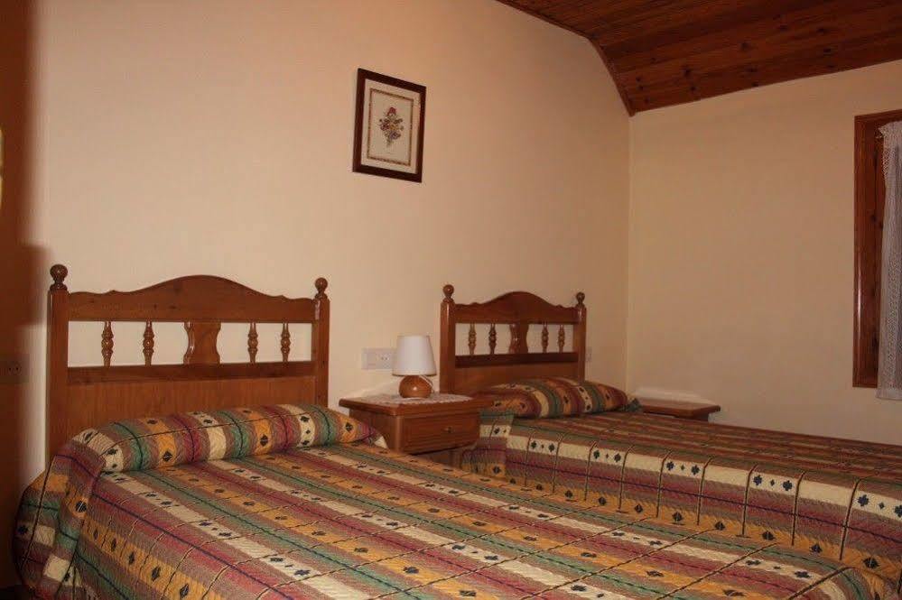 Hostal Aiguamog Salardú Eksteriør bilde